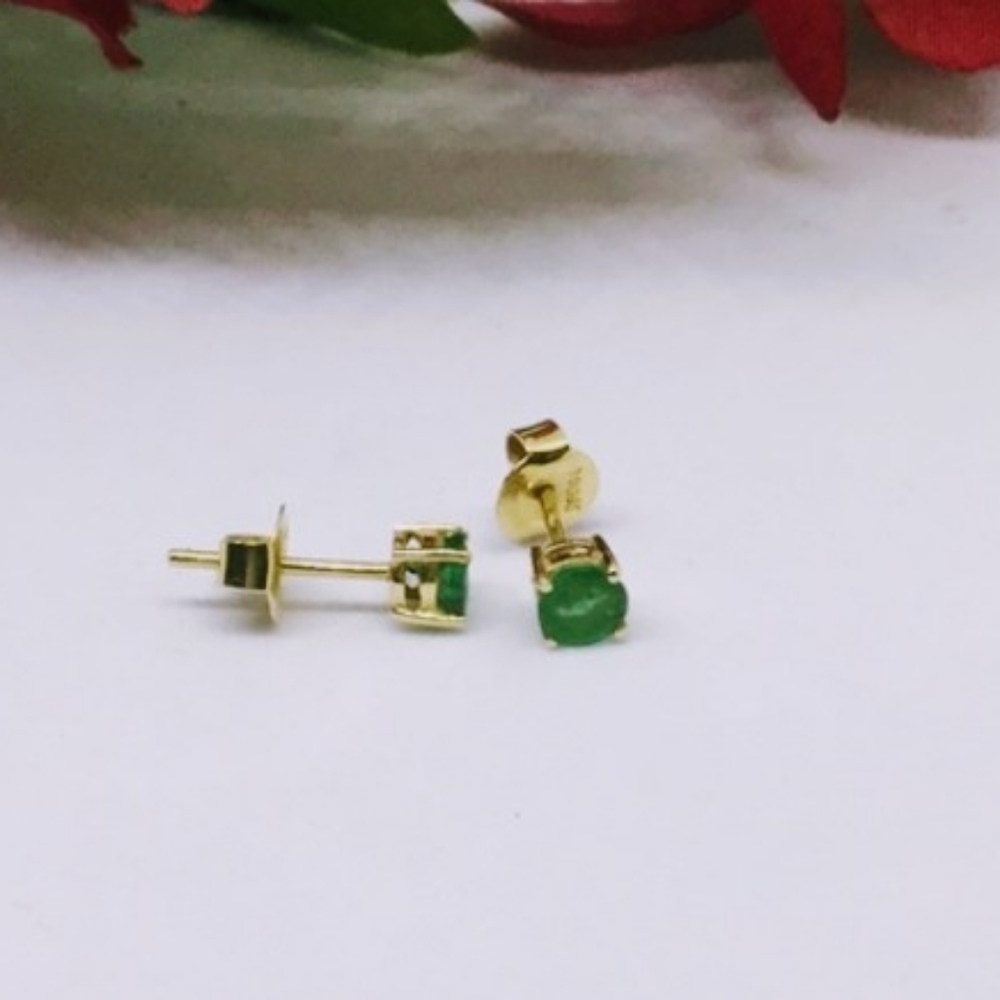 14k Gold Stud & Emerald Earrings - Picture 3 of 6